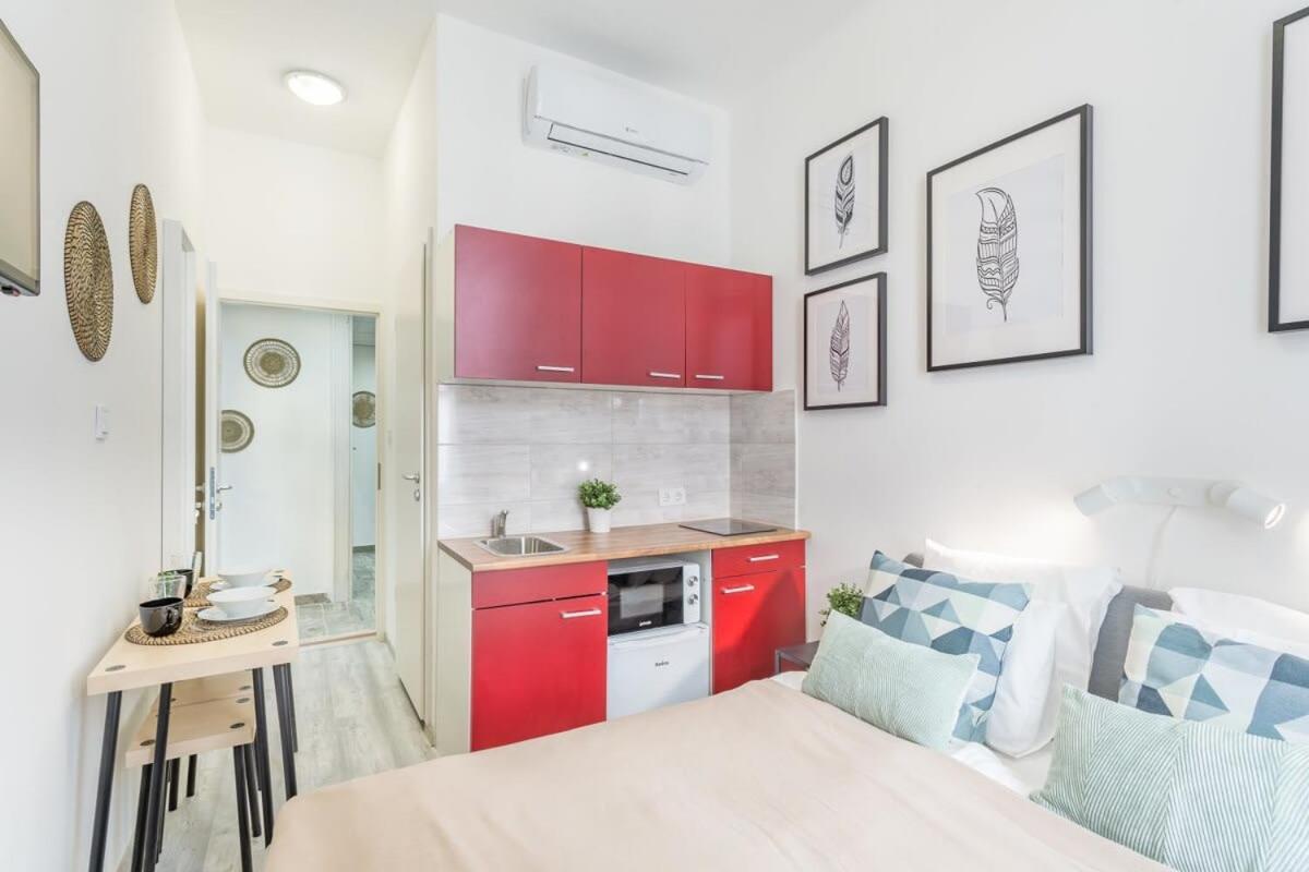 Ultra New Apartment